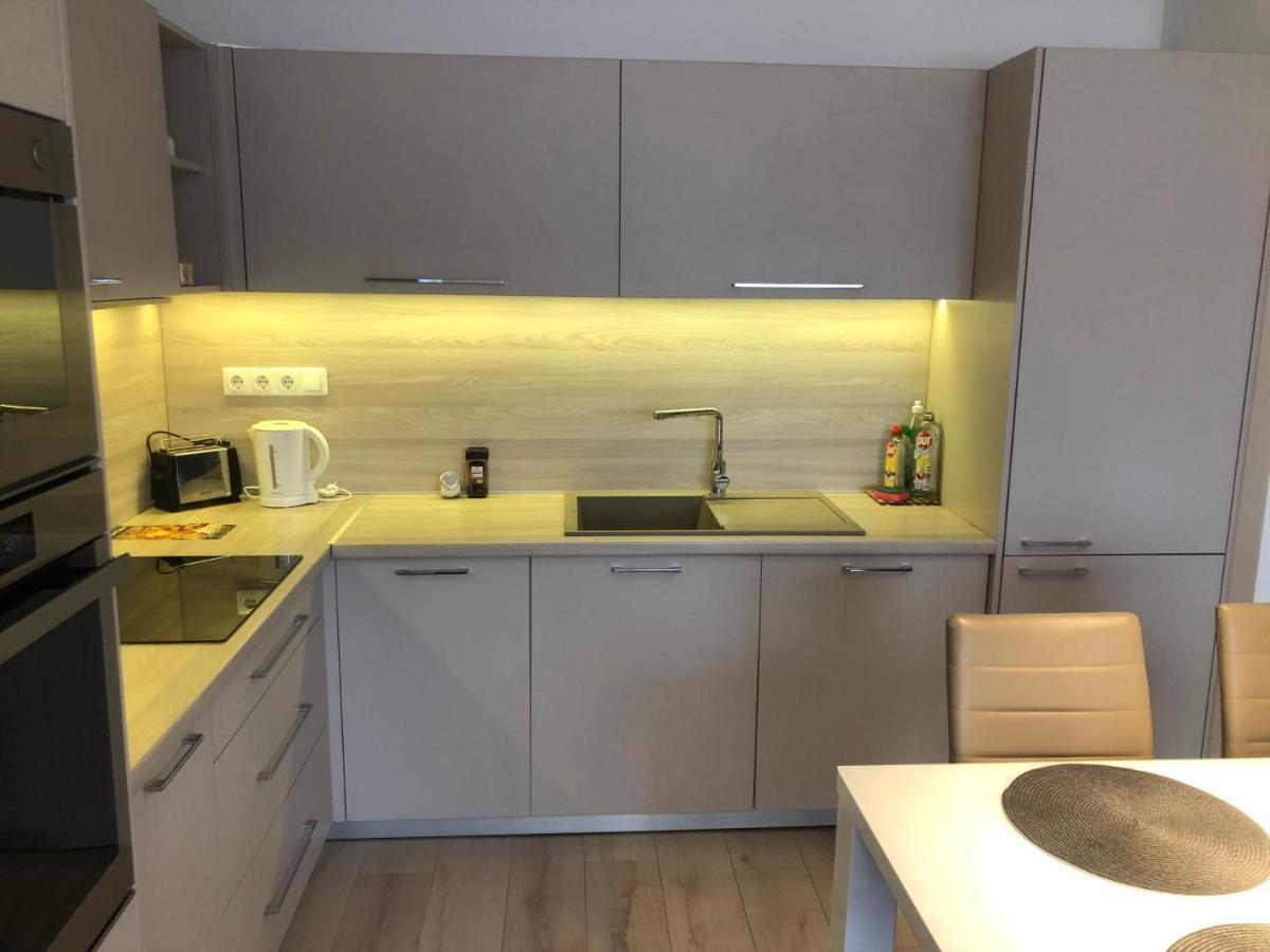 Diamond Apartman Debrecen Exterior photo