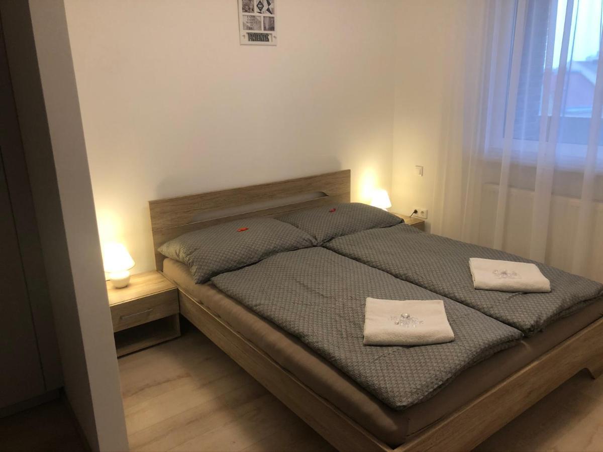 Diamond Apartman Debrecen Exterior photo
